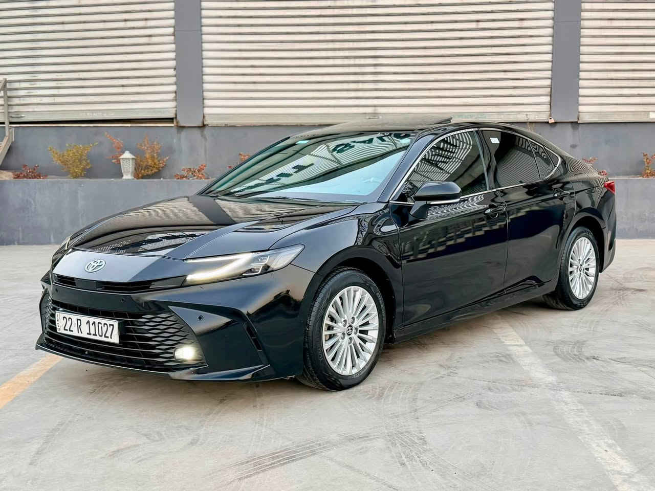 كامري 
موديل 2025
خليجي شركه SAS
محرك 2500 بنزين بدون هايبرد 
مواصفات سلايت 
بصمه 
كشن كهرباء 
شاحن وايرليس
سياره ماشي 60 الف كيلومتر 
موافقه جام اسود 80% جديد لمده سنه 
هلال جاملغ خلفي و ربع  باب صبغ 
مكان سياره كركوك 
سعر 228
***********
