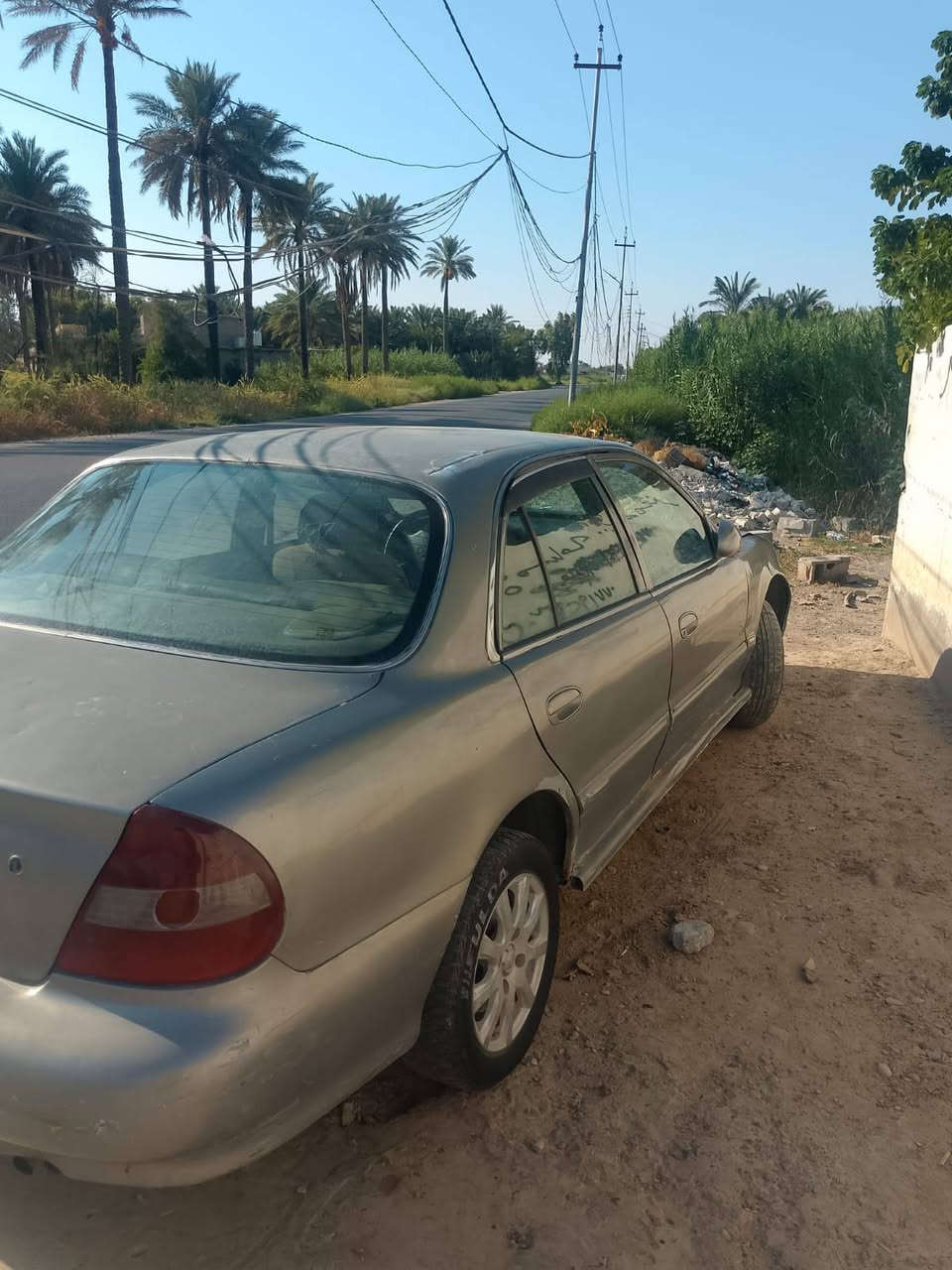 سلام عليكم سوناتا وفود موديل 2000كير عادي  للبيع السعر 35وبيها مجال ***********
