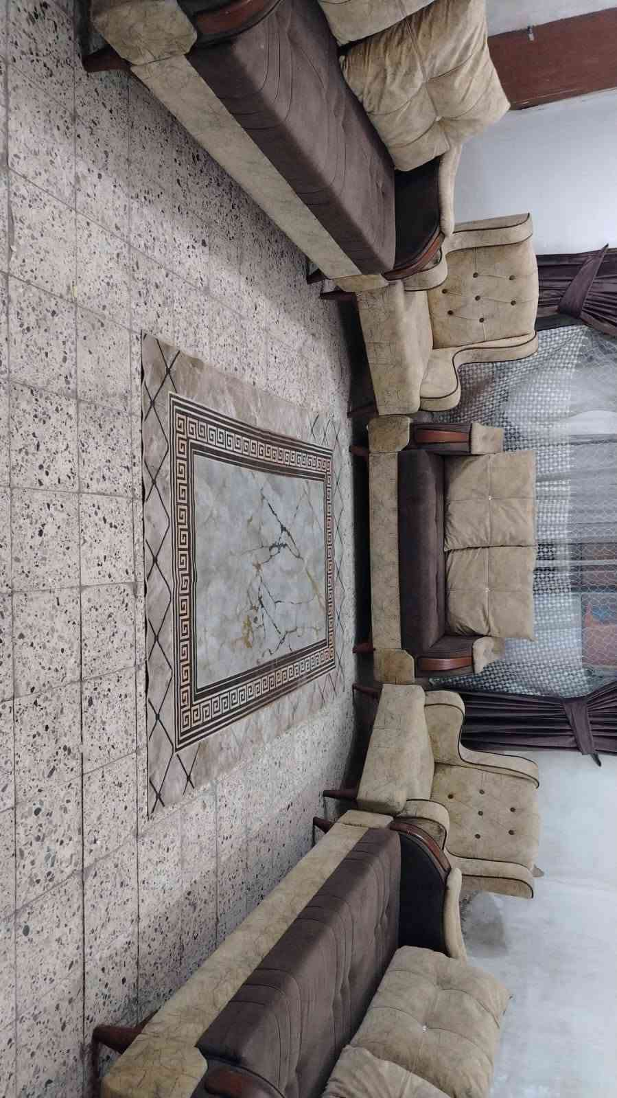 ١٠مقاعد • جديد • بدون ضرر