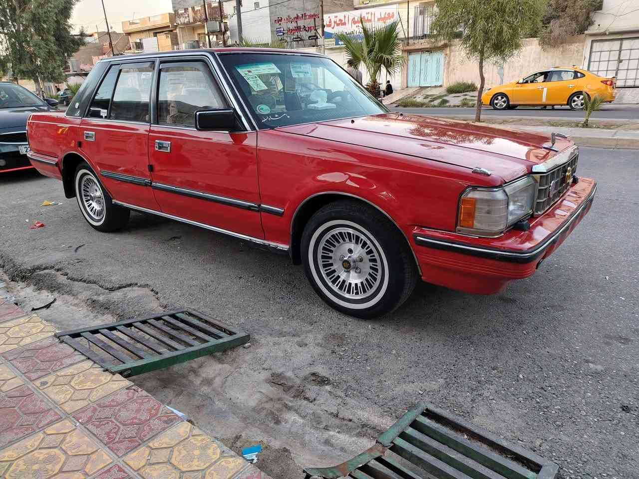 سوبر موديل ٨٥ رقم نينوى شرط التحويل محرك اصلي كير توماتيك طخم أمامي و خلفي كهربائيات وطخم تايرات كل شرط صبغ عام جمالية بدون دواخل السعر ٤٢ورقة المكان موصل الايمن
***********
***********

