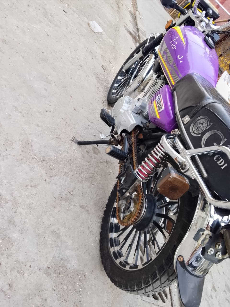 موديل ٢٥ • مكسور • شغال