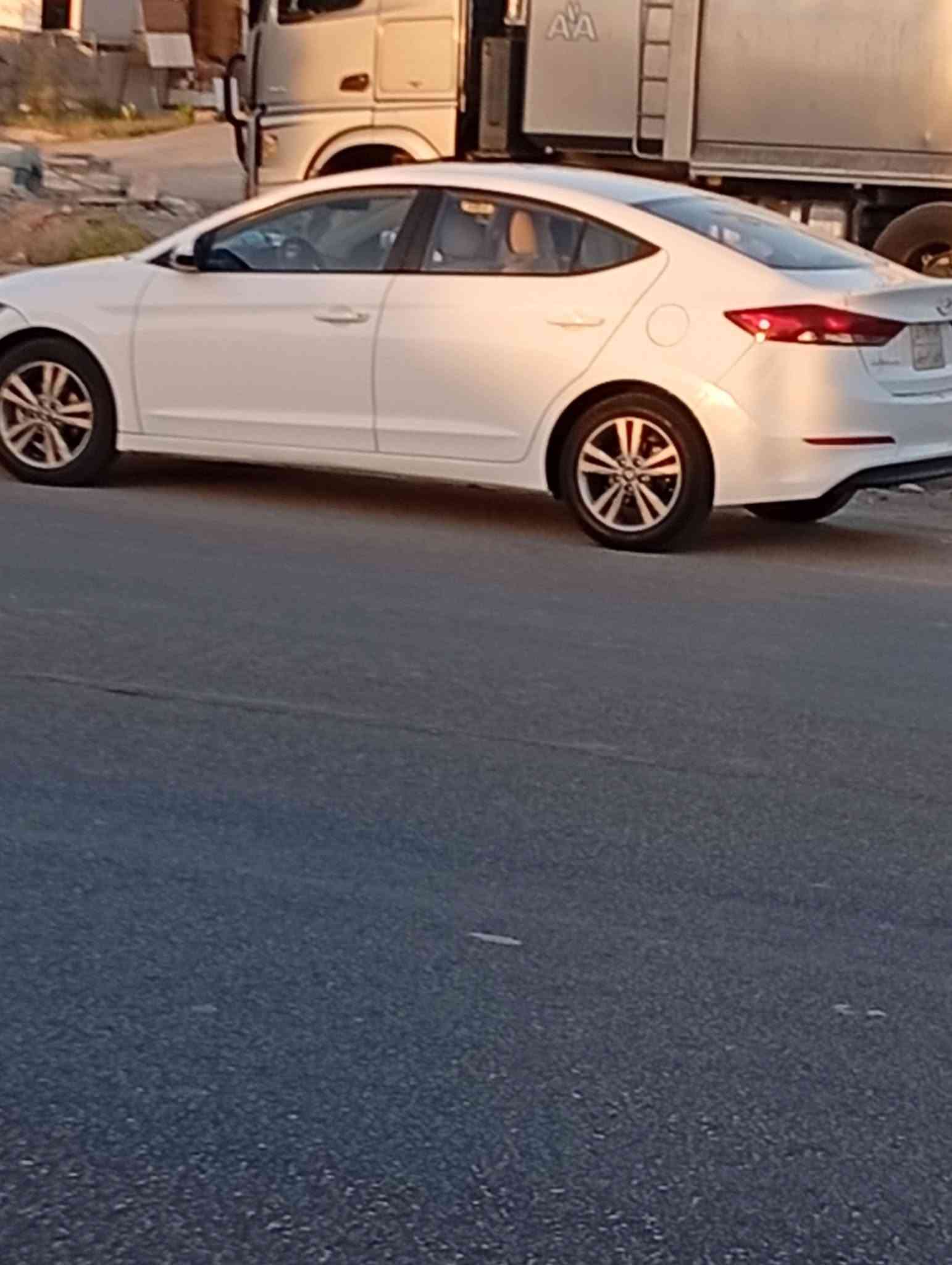 للبيع النترا موديل 17 خليجي مكفوله ظربه تبديل لسياره جديده محرك مامفتوح 1600 جديد حداديه بالكارتون تخم تاير وباتري ستوني شادهن لد امامي تبريد خلفي مانع انزلاق اي بي اس شاشه تحكم ستيرن كامره دواره لسياره ماتخسر عليه الف لسعر 125 بيه مجال حك الجيه مجال قليل ستوني حولته صار 10 ايام سنويه وارقام وهزه بسمي مكاني نجف اتصل أو واتساب ***********

نص مكتوب في الصور:
- Brand : Hyundai
- Model : علي+فارس+ثائر
- Model Year : 2017
- Eng. Capacity :
- Hp / Color : ابيض / 0
- Date : 28.06.2026 19:01
- المندلاوي
- النت
- 1429089 اربيل
- تقرير بدي الس
- مفتوح
- تعديل بارد
- 3C
- 2026-06-4 8
- سنتر المندلاوي
- والحمدللي
- دعامية امام صبغ / دعامية خلف صبغ / صندوق جزء صبغ+تخ / بنيد بارد+جزء صبغ
- جامق خلف ايم طخه / ابواب ايمن طخه / تكمة ايمن رصعات / دوسة ايمن صبغ
- جامق امام ايسر جزء فتح+جزء صبغ / جامق خلف ايسر طخه / يوجد شخوط+رصعات+تحويل
- لم يتم فحص البراغي سبب الشخوط
- ملاحظة : المركز غير مسؤول عن نتائج الفحص بعد خروج السيارة منه
- العراق النجف طريق الكوفة نجف مجاور مستشفى ابن بلال
- للاستفسار
- *********** ***********
- ايميل
- necef@carcheckcenter.com
- رسالة