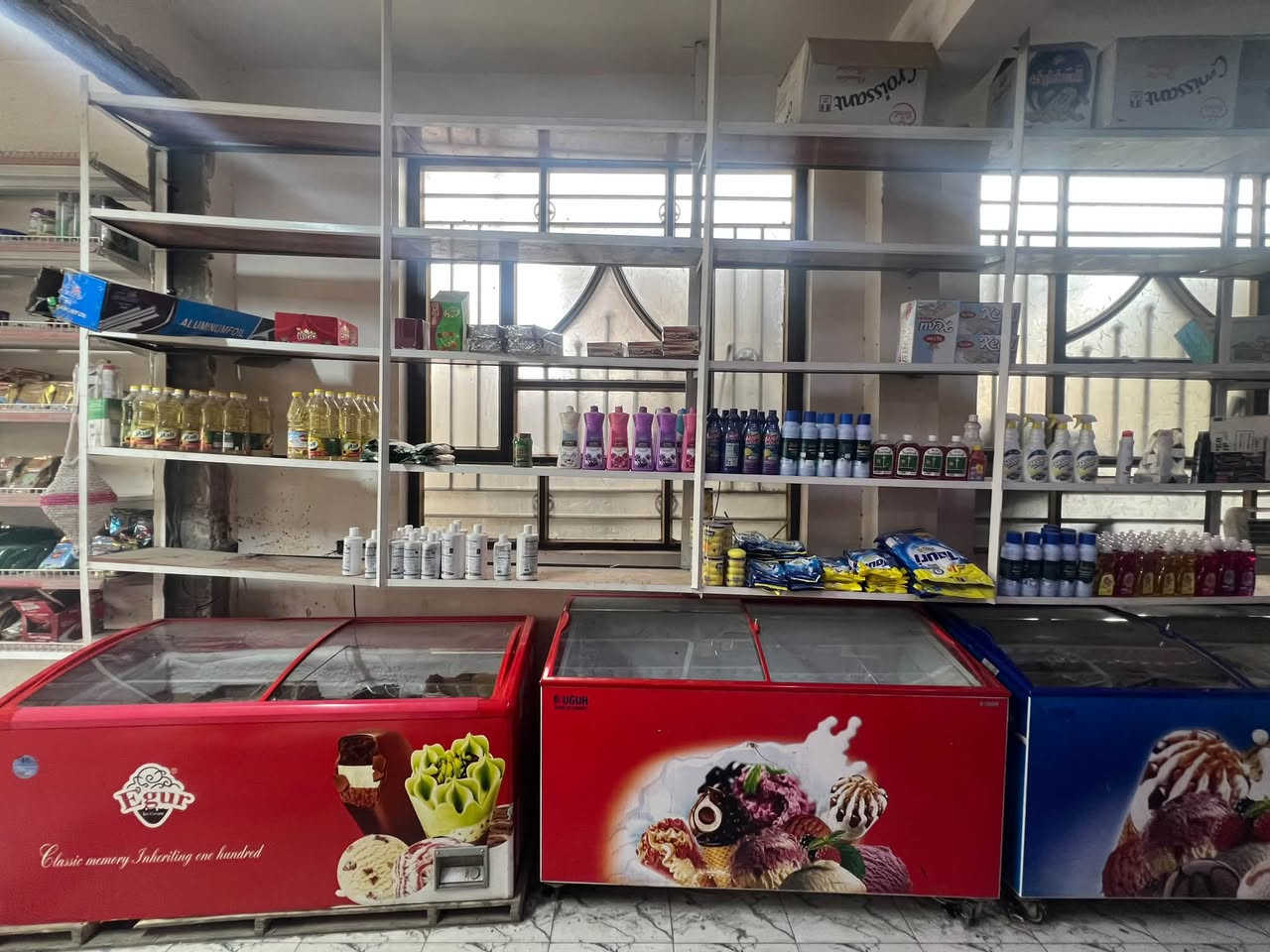 أسواق للبيع • محل للإيجار • تجاري