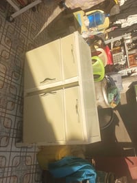 ميز • شاميه