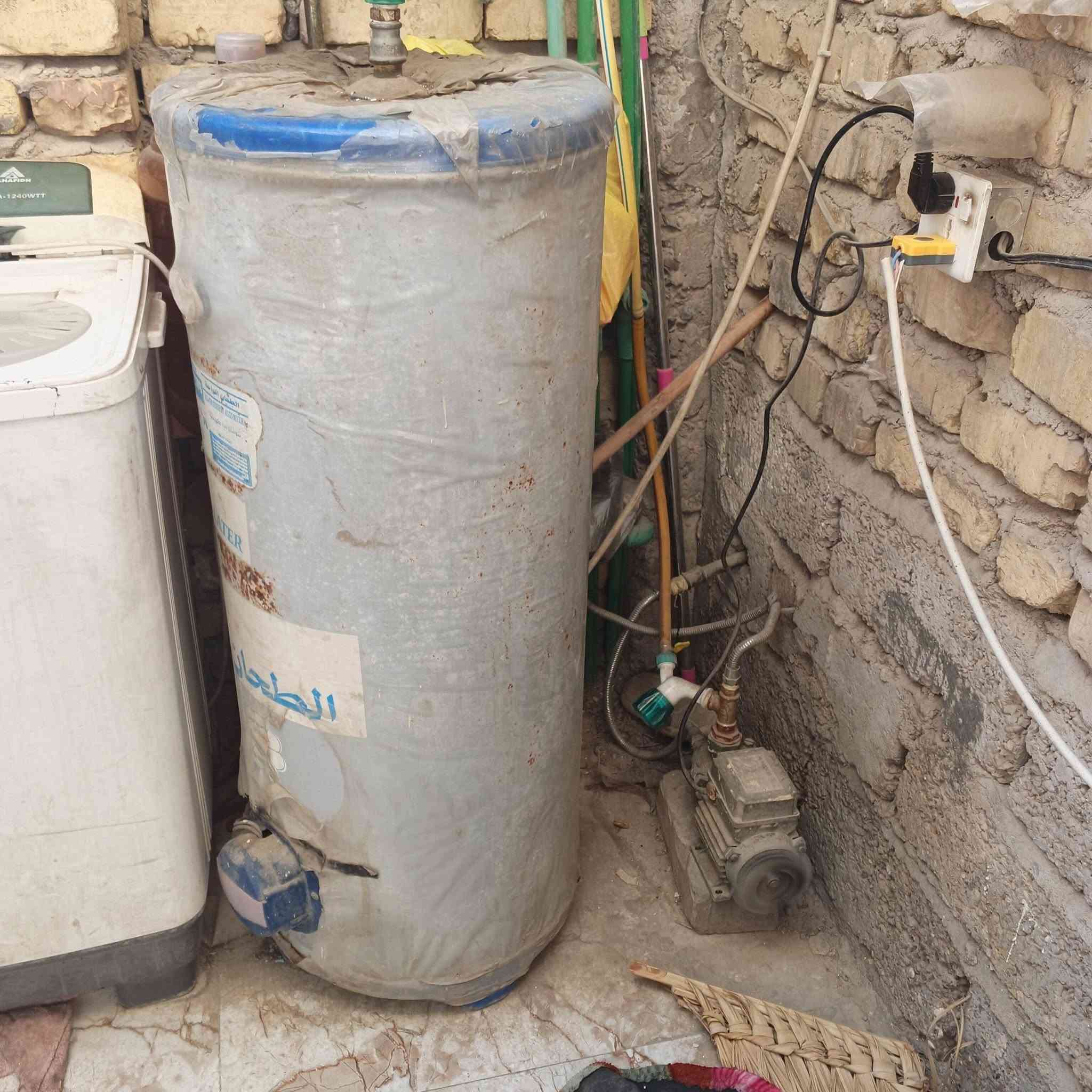 غراض بيت للبيع مكاني الشعب و توصيل ما عدي رقمي ***********
