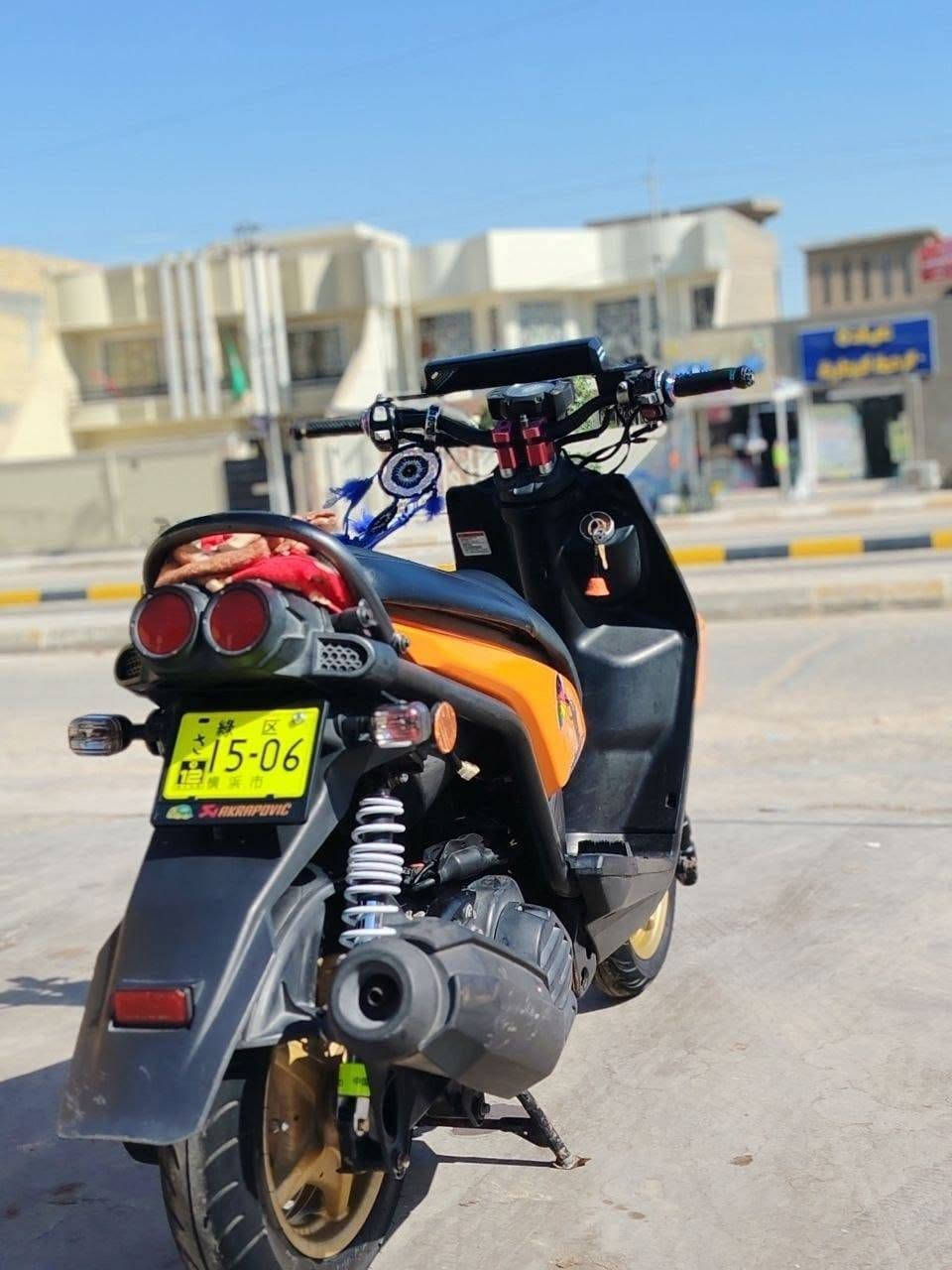 سكنس جبلي مال رمبة 
المكان ديوانية 
السعر مليون وربع وبيهة مجال 
***********

