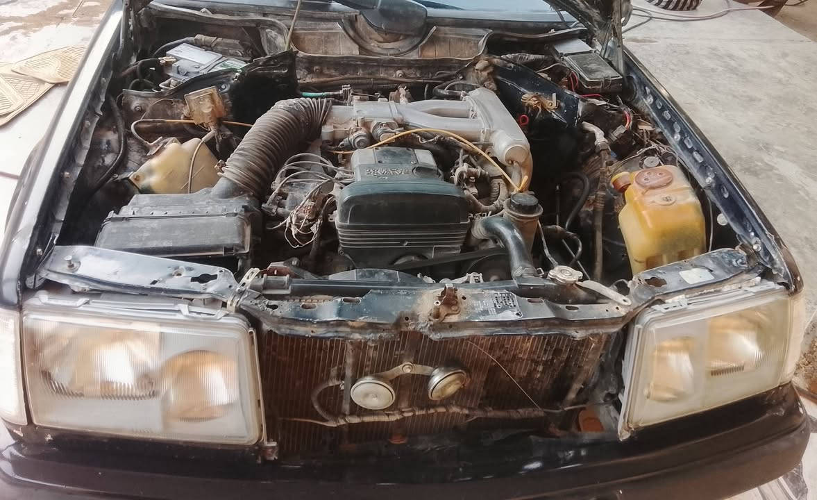 ادمن وافق فدوه سلام عليكم دب موديل 88 كير ومكينه شرط كهربائيات كله شقاله رقم بغداد مشروع وطني سنويه ٢٦ قواعد دبلات يرادلهن تعمير لمامي فقط السعر مناسب تصل ***********
