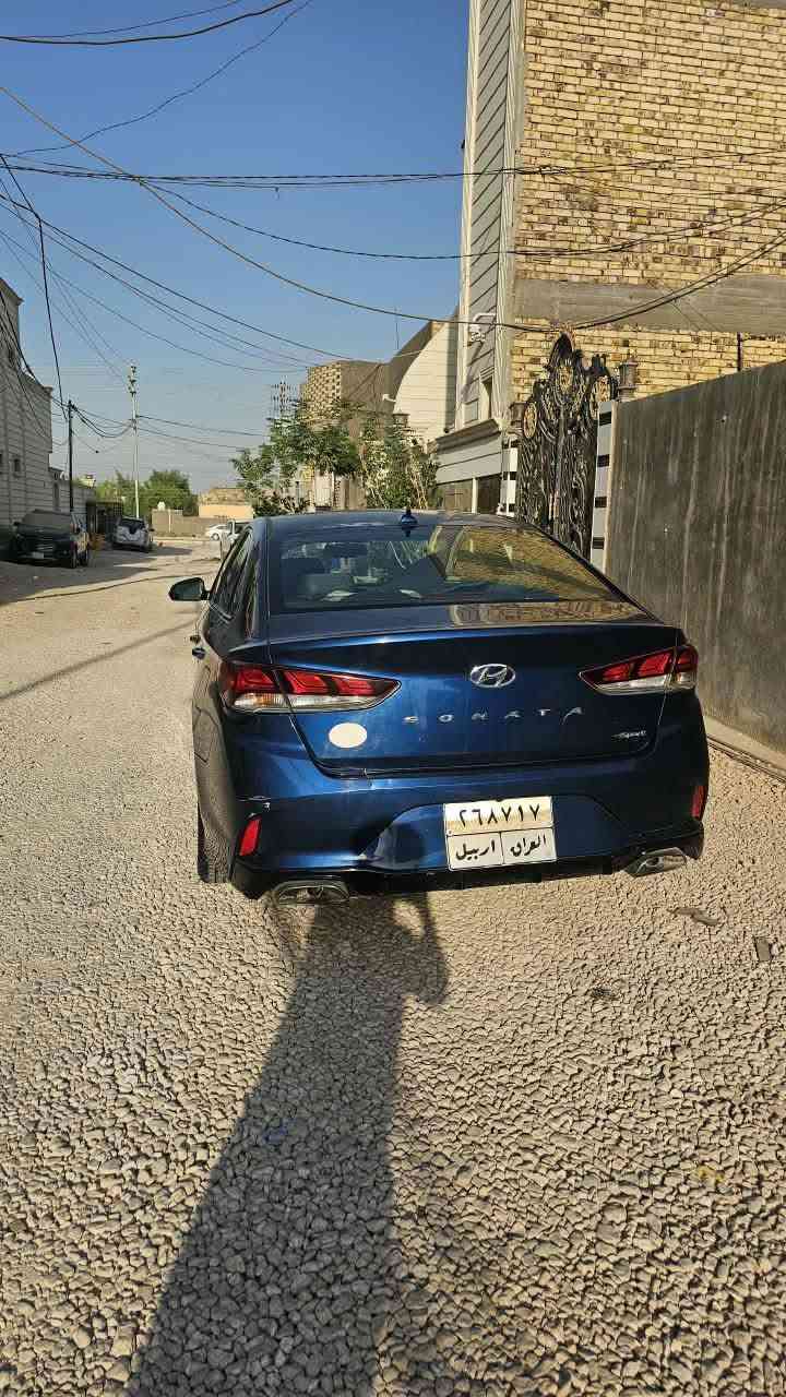 سلام عليكم 
للبيع سوناتا وارد امريكي فول سبورت موديل 2018 بيها 4 قطع صبغ السيارة جاهزة من مكينة وكير وحدادية وتبريد 
مواصفاتها 
بصمه 
سلايد روف 
رادارات جانبية
اشاير بالمري 
مري قلاب
3 وضعيات قيادة ( نورمال _ ايكو _ سبورت )
السعر ب 105 وبيها مجال
*********** النجف, العراق
