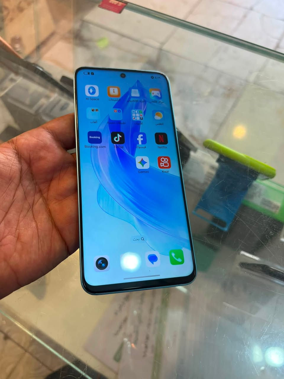 السلام عليكم  
هونر ٩٠ لايت للبيع 
Honer 90 lite
ذاكرة 256GB
حجم البطارية (4500mAh)
الكامرة  (100MP)
الجهاز نضيف مثل ما موضح بالصور تجي تفحص 
***********
