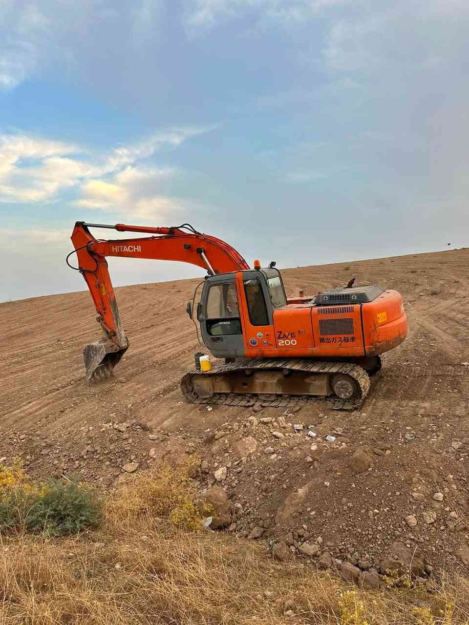مركبة • بدون تفاصيل