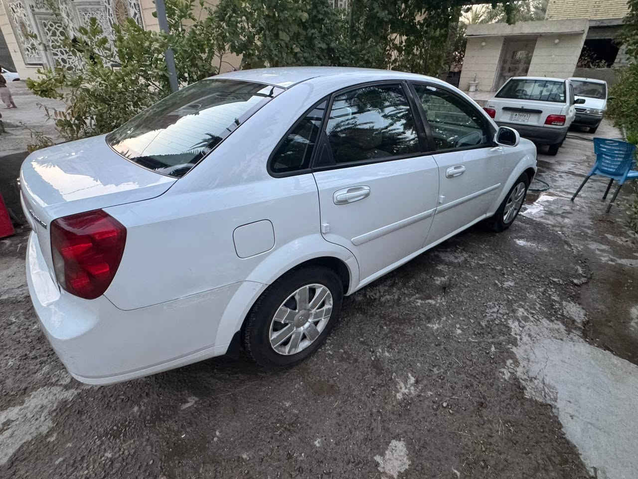يالله السلام عليكم اخوان أوبترا موديل ١٣رقم بغداد دولي بسمي سنويه لل٣١تحويل مباشر السياره محرك كير حداديه تخم تاير تبريد تدفئه كله كفاله وجديد السياره ماشيه ٨٠السياره كلش نضيفه مابيه نقص برغي الف ماتصرف عليها داخل وخارج كارتون وسياره مال جناي والله تأخذها تترحملي السياره بيها صبغ فقط جاملغ امامي بدون اي داخل طخه جدا بصيطه المكان كربلاء الحسينيه السعر ٧٩وبيها مجال بيع مستعجل لاستفسار اتصال فقط لاتراسل ***********

