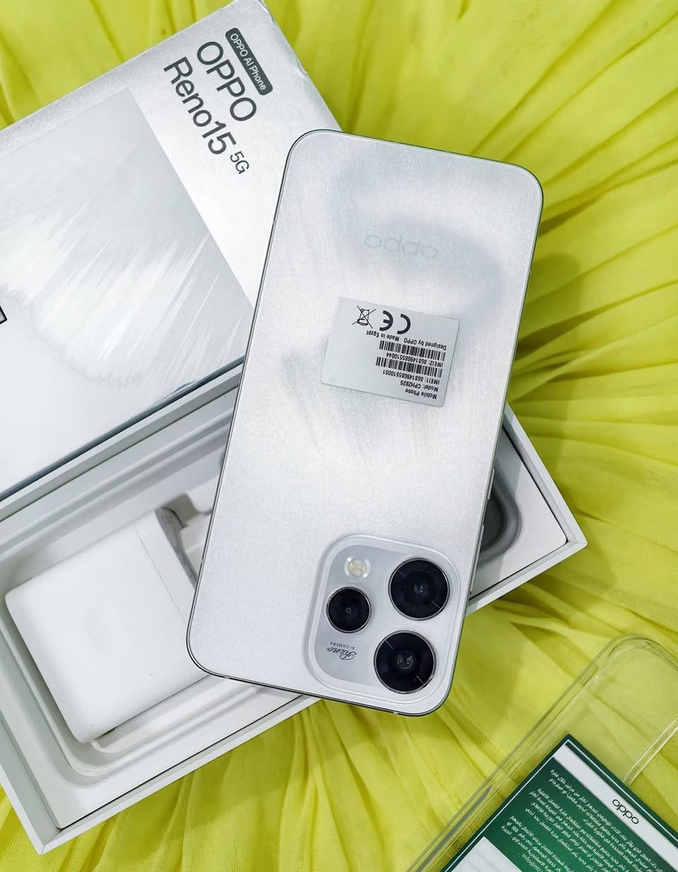 السلام عليكم oppo reno 15 g5 ذاكره 512 عشوائيه 24 معالج قوي جهاز غني عن التعريف تصوير القمر بوضوح غراضه كامله نضافه١٠٠ مكفول من كلشي اقوه شي يشغله بالألعاب للبيع ب ٧٥٠ قفل مكاني نجف للاستفسار ***********
