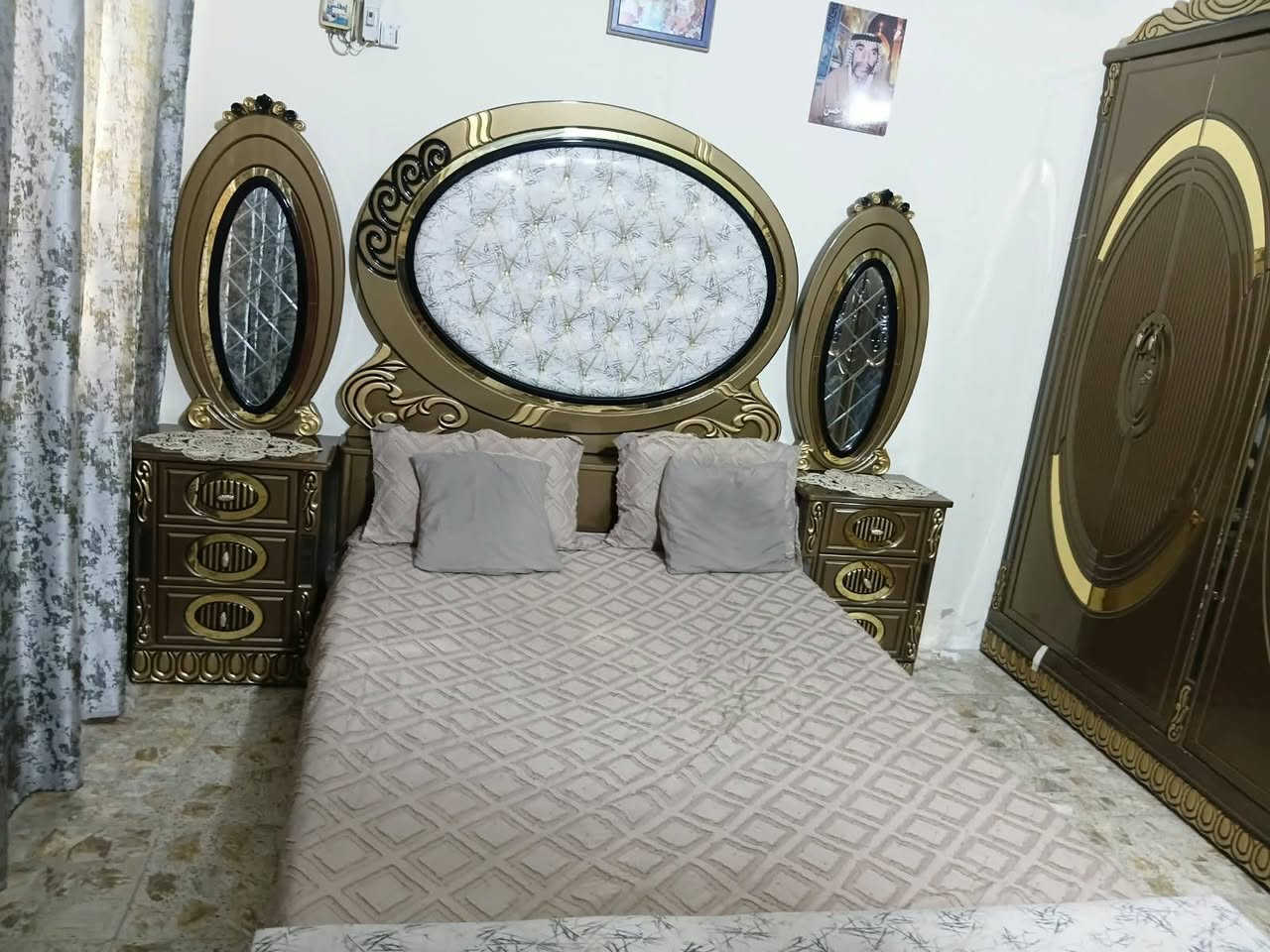 تفصال عراقي • حي النصر • غرفه اخشاب