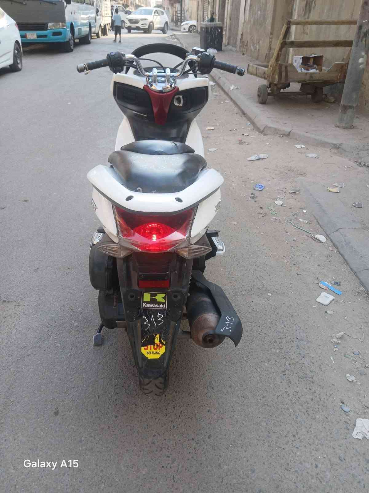 سلام عليكم....
دراجة (PSX)...(جيل الاول)  
🛵للبيع  ماشيه 16الف الفحقيقي ممتعوبه
دراجة شلعه معدل كهربائيات كلهه شغاله 
دراجة جديده  بلادية
أي نقص مابيهة دراجه مكفوله كفاله عامه بشرط علفحص اذا برغي مفتوح ترجع دراجة مال جناي 
جيب فيتر وتعال افحص مستعجل على بيعتهه السعر مليون و450
العنوان بغداد  الكرخ  الاستفسار الاتصال على الرقم 📞*********** بغداد, العراق

نص مكتوب في الصور:
- Galaxy A15