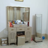 غرفه تركيه للبيع بعده جديده للاستفسار الاتصال على الرقم ٠٧٨١٠٣٥٠٩٦٥