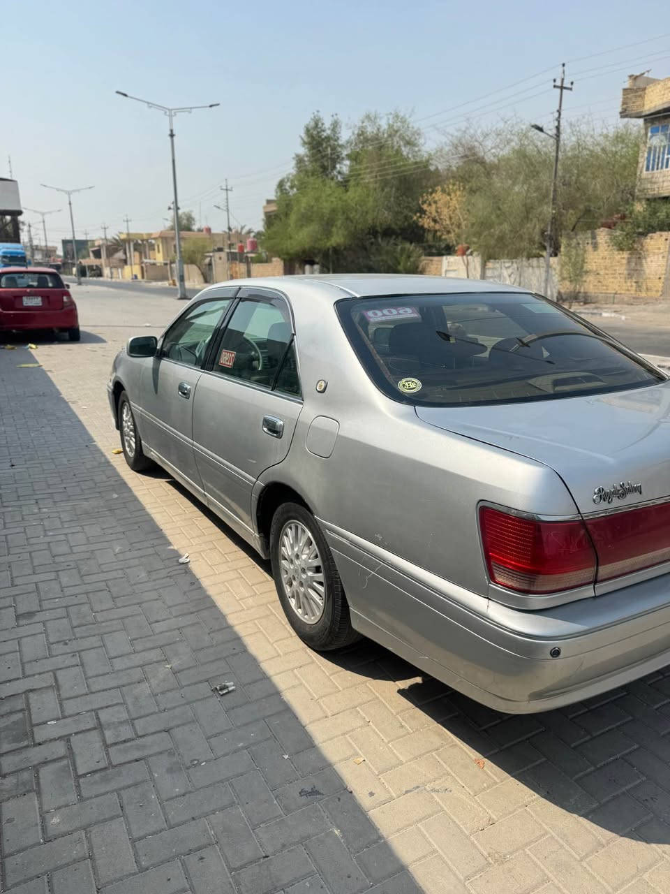السلام عليكم 
ملكه لون سلفري 3 دكم للبيع
 موديل 2000
محرك 3000 vvt
كفاله عامه من الكص والنقل جثة والضربه والصبغ عده رشات خفيفه
السياره جاهزه مال جناي مكينه كير مكفولات تبريد تخم تاير جديد حداده جديده
رقم بصره باسمي سنويه 2031
السعر ( 120 ) وبيهه مجال
مكان السياره بصره كرمة علي حي الرساله
‏‭***********‬
‏‭***********‬ البصرة, العراق
