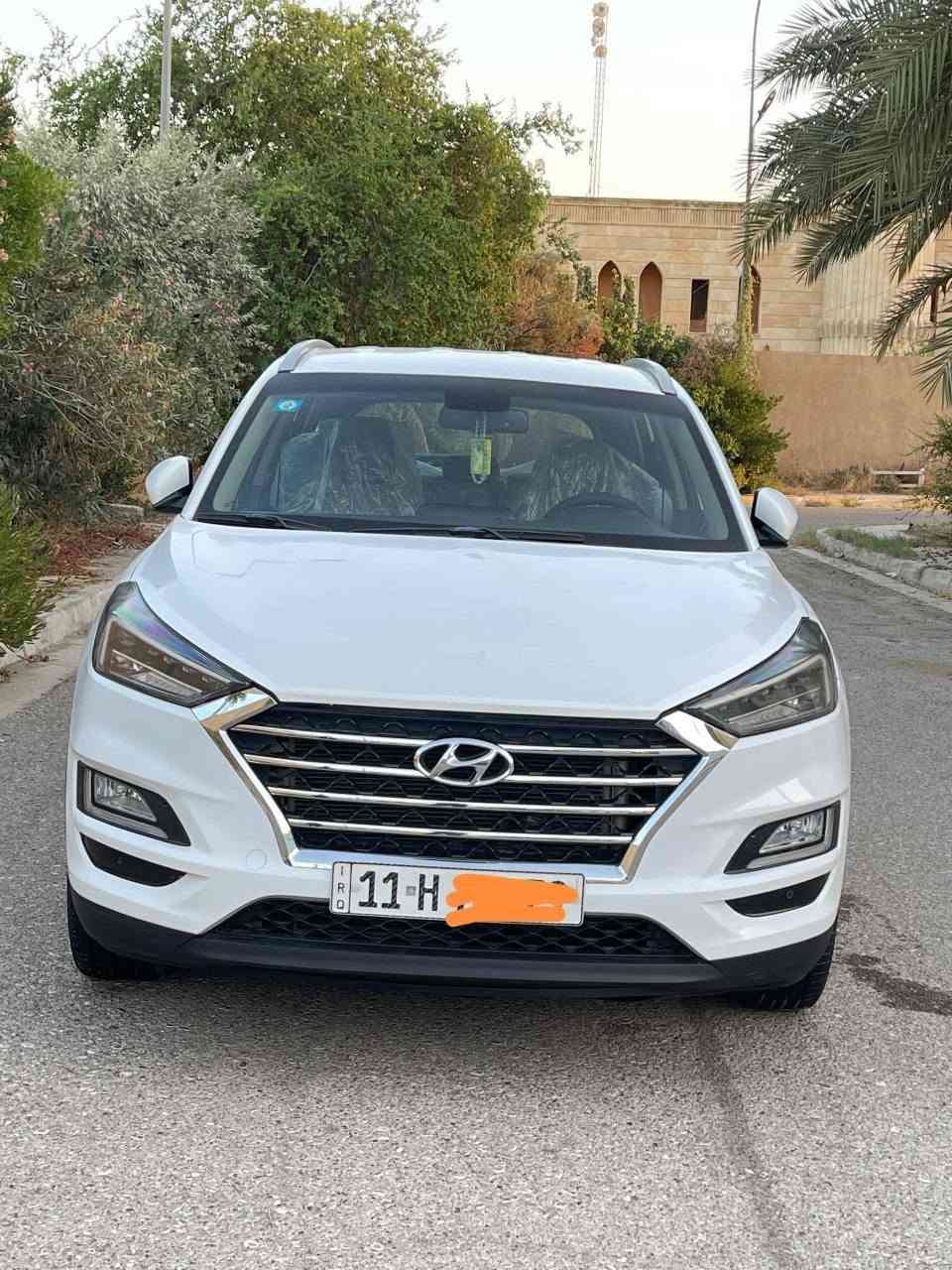 مساء الخير توسان موديل 2019 خليجي وكاله الكاصد  فول مواصفات 1عل 1 خمس عدسات مكفوله كفاله عامه مكينه 2000 دوش مكينه وكير وحداديه مكفوله كفاله عامه كلشي مكفول بيه سياره ممشاهه جدا قليل 53 Km سياره من اكلك مكفوله مكفوله من كلشي  كله علا وضع شركه وسونار كدامكم تكدو منه اليوم مسوي جديد سعره 178 وبيه مجال جدا قليل لان سياره والله مال بيت ومامتعوبه ابد والله للاتصال ***********
 ملاحضه انتبه عل سونار يله تتصل اخويه الغالي
