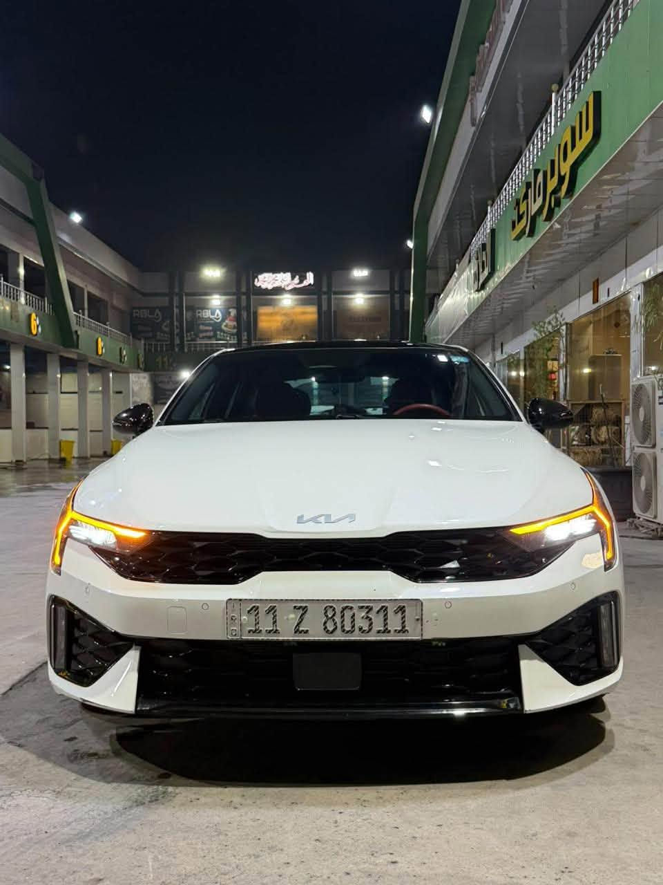 �
كيا K5 موديل 2025 | فئة GT LINE
🤍 لون أبيض مميز
🔥 مكينة 2.5 GDI – 4 سلندر
⚙️ قير أوتوماتيك
🚘 دفع أمامي FWD
📍 وارد كندا
📊 الممشى: 15.000ميل

✨ مواصفات وفئة GT LINE المميزة:

 • داخلية جلد
 • شاشة وسطية كبيرة مع ملاحة
 • شاشة عدادات رقمية
 • تشغيل بصمة/زر
 • تحكم بالمقود
 • كاميرا وحساسات
 • جنوط رياضية GT LINE
 • إضاءة LED
 • فتحة سقف بانوراما إذا موجودة
 • مواصفات إضافية عديدة

🔧 السيارة مصدومة من الخلف والجهة الأمامية حسب الصور، وتم تصليحها وتجهيزها حالياً.
📸 الصور توضح حالة السيارة قبل التصليح وبعده، والفحص على المشتري.

💰 السعر: [180وبيها مجال
📍 بغداد
📞 [***********]

السيارة مو للبيع بالكلام… الفحص يثبت كلشي.
للمهتمين والجادة فقط، حياكم الله �

