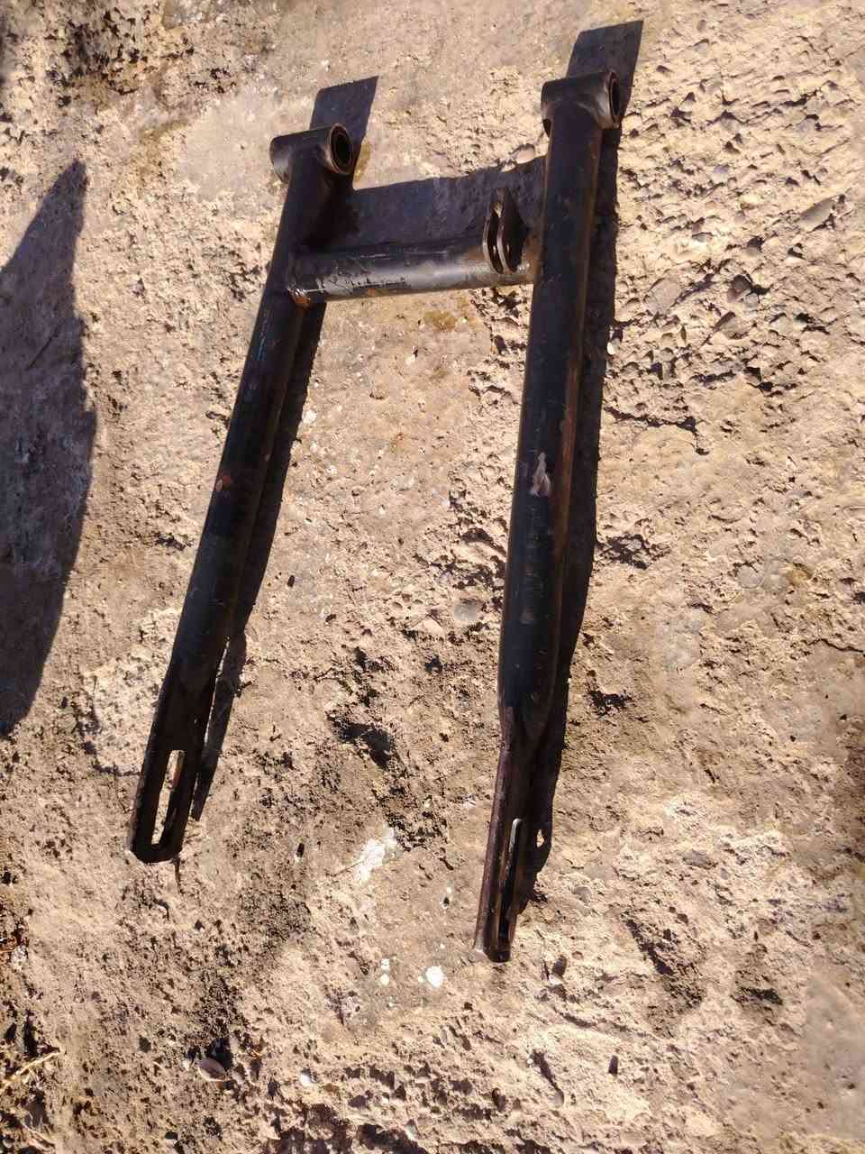 ماشه خلفيه مال قمبوره ٩٠ ألماني نظيف لبيع توصيل موجود *********** بيه واتساب فقط
