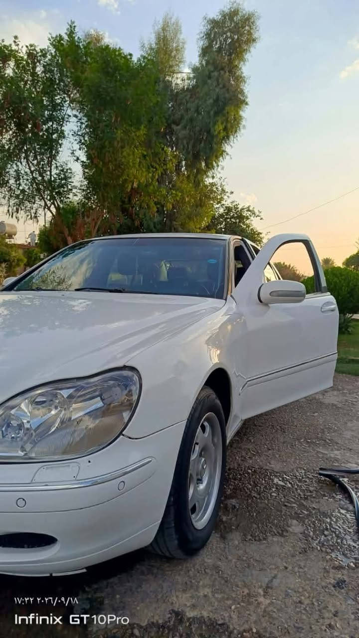 مرسيدس غواص 2001 S320
رقم #سليمانيه الجديد 
#محرك 6 سلندر 
كير محرك #كفاله 
تخم #تاير لك 
مكفوله من حادث بيه #صبغ باب ونص لبنيد جماليه 
باب #طويل فول مواصفات 
وارد #ياباني 
سعره 85 💲 مجال بسيط 

☎️
***********

نص مكتوب في الصور:
- ١٧:٣٧ ٢٠٢٦/٠٩/١٨
- Infinix GT 10 Pro
- ١٧:٣٢ ٢٠٢٦/٠٩/١٨
- Infinix GT10Pro
- ١٧:٣٣ ٢٠٢٦/٠٩/١٨
