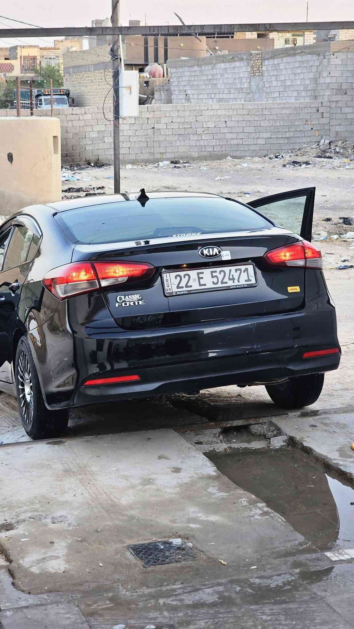 السلام عليكم كيا فورتي 2017 للبيع السيارة كفالة عامة من الصبغ والتبديل
حادث دعاميه أمامي فقط دون دواخل شاصي لغد مكفولات ایرباكات سليمة السيارة ليبل واحد (صور الحادث بالمنشور) رقم أربيل الدولي سنوية 2029 مكينة 2000 دوش بلادية
كير مكينة كفالة
السيارة جاهزة مالت جناي

مواصفات شاشه كامرة خلفية أنظمة قيادة : /Sport / Eco Normal مثبت سرعة تحكم استيرن اربع جهات للإستفسار الاتصال على الرقم *********** متواجد واتساب 
السعر 110 (عليه غرامة 6 أوراق ينزل من سعره)

مكان النجف الاشرف
