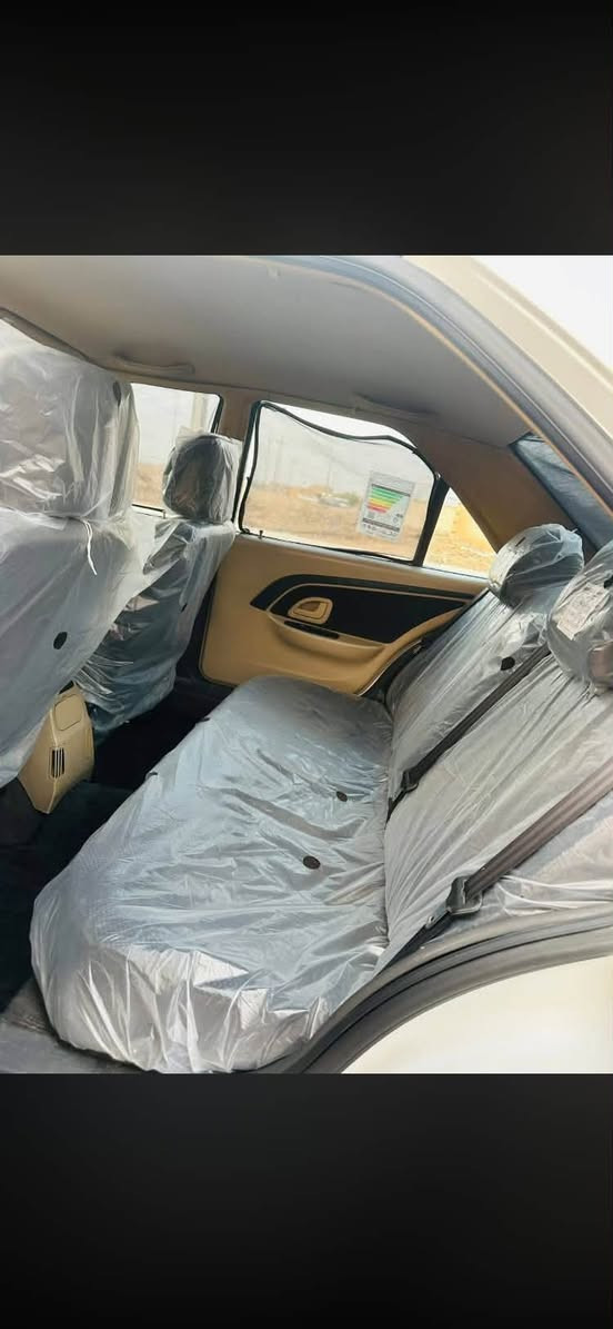 السلام عليكم
بيجو بارص موديل 2024 
ماشيه 50 السياره على وضع الشركه وكلش نضيفه مكفوله كفاله عاميه من الدعاميه لدعاميه من الزلغ والشخط 
المواصفات 
1_ تحكم ستيرن 
2_ كشن كهرباء 
3_ حساسات 
4_ شاشه + كامره 
5_ سنتر لك 
6_ جنطه كهرباء 
7_ حساس اطارات 
السعر 77 وبيه مجال 
الرقم : *********** العنوان الناصريه ذي قار المركز
