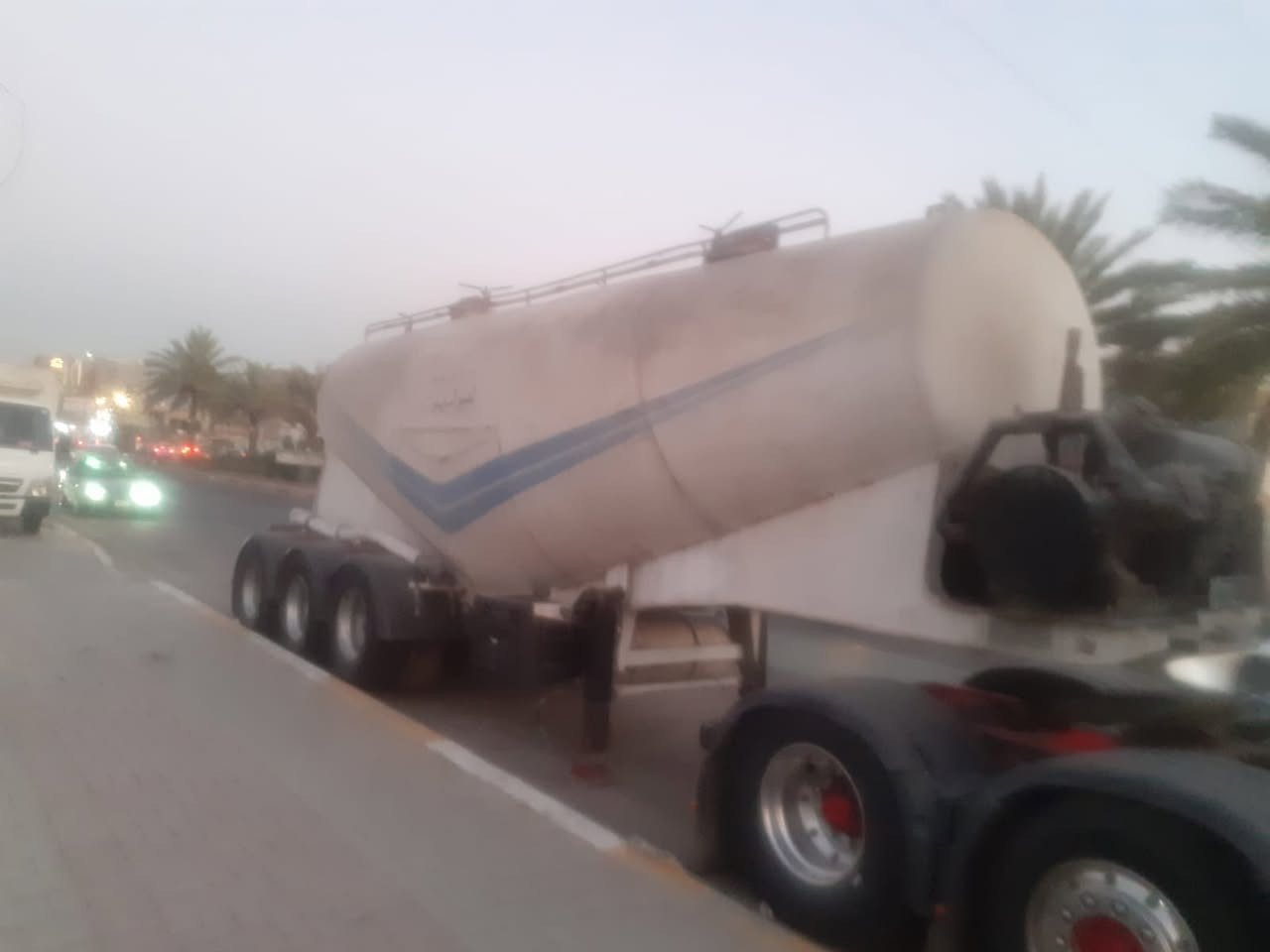 سايلو للبيع الحموله 37موديل 2005
***********
