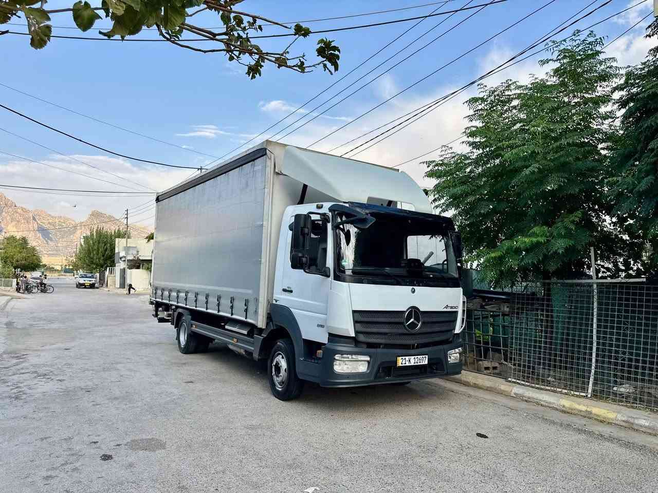 🚛 ئەتیکۆ 816
🔹 مۆدێل: 2017
🔹 ڕۆیشتووە: 570,000 کم
🔹 گێڕ: ئۆتۆماتیک
🔹 مەکینە، گێڕ، ئەکسل و شانسی بەشەرت
🔹 کامل تاقمی تایەی تازەیە، Dunlop لەسەرە
🔹 بۆدی جادر مسرەحی 6.30 مەتر
🔹 دەرگای دەبڵ چەگ JUNGE
🔹 شانسی یەک قەتەرە خایس و ڕزیوی تێدا نییە
🔹 کامێرا
🔹 بیلاد تبرید
🔹 قفڵی ئەکسل
🔹 خەتی جادە
🔹 ئۆتۆستۆپ
✅ سەیارەکە کامل جایزە و هیچ جۆرە خەرجییەکی نییە؛ یەک دینار مەسروفی تێدانییە.
📞 واتسئەپ و موبایل: ***********
_________________________________________

أتيكو 816
موديل 2017
• ماشية 570,000 كم
• ناقل حركة أوتوماتيك
• المحرك، الجير، الأكسل والشاصي بحالة ممتازة
• طقم تايرات جديد بالكامل، نوع Dunlop
• بدي جادر مسرحي بطول 6.30 متر
• أبواب دبل چگ من نوع JUNGE
• الشاصي قطعة واحدة، خالي من الضربات والصدأ
• كاميرا خلفية
• بيلاد تبريد
• قفل أكسل
• خط طريق
• أوتوستوب
السيارة جاهزة بالكامل، ولا تحتاج إلى أي مصروف، وما عليها أي دينار مصروف.
واتساب وموبايل: ***********
