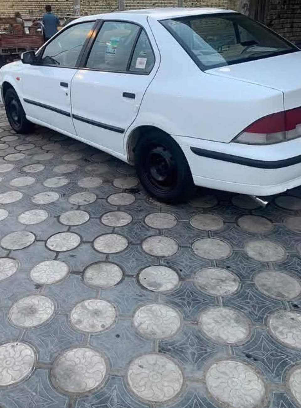سمند • ٢٠١١ • نضيفة