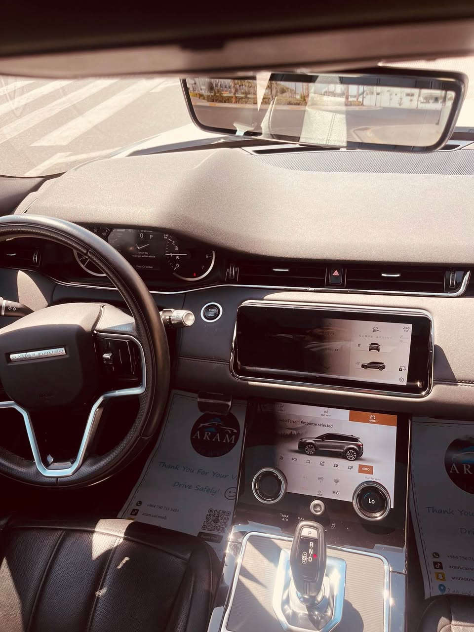 Land Rover Evoque R-Daynamic se 
سيارة فول فول فول مواصفات 
بدون صبوغ بدون ايرباك بدون دواخل ٪؜١٠٠
فقط باب سايق مبدل بيلادي 
مكان صغير قلم كاري 
باقي دعامي لدعامي شرط 
سعر اتصل : ***********-*********** 
اربيل أربيل, العراق
