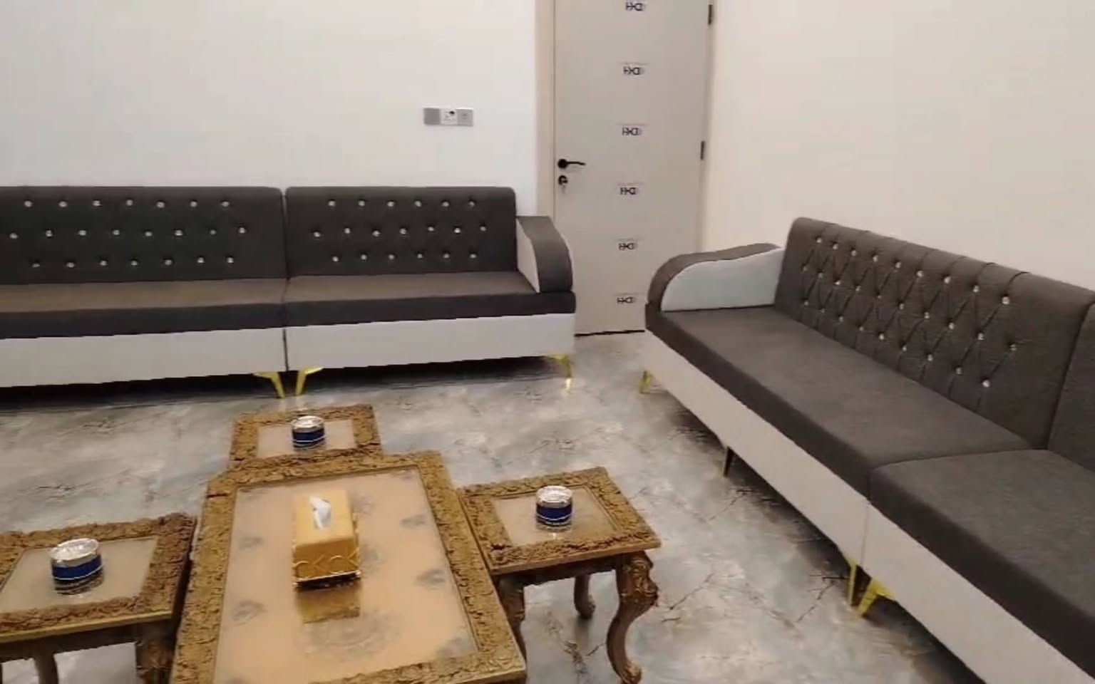 ديوان مودرن • تفصيل حسب الطلب • أبي صيدا