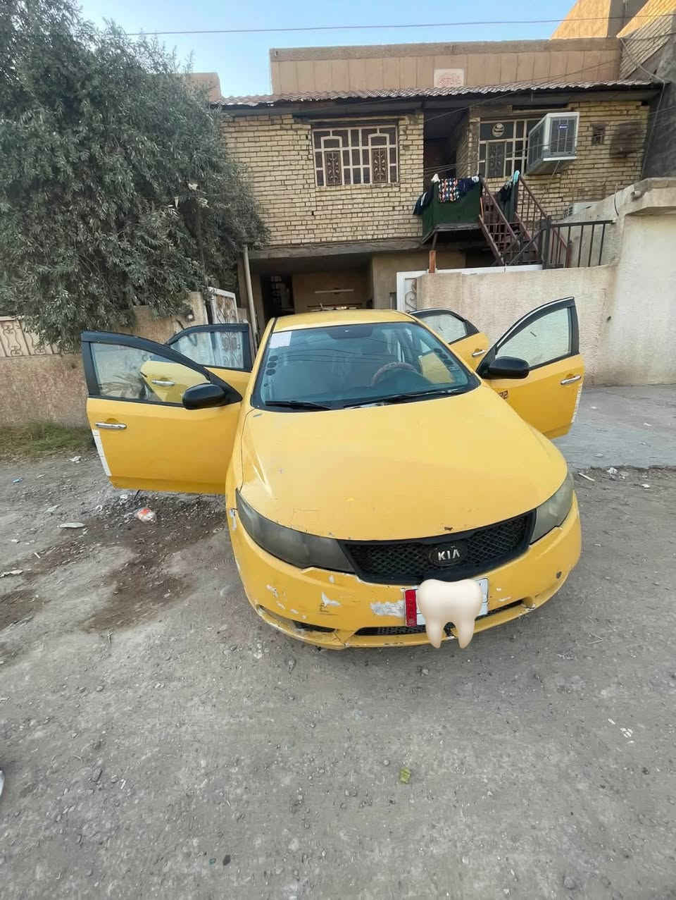 فورتي مستعجل ع بيعتها عندي ضرف خاص
مكلف بنشر 
مكانها بغداد سعرها ٦٥ ورقه 
صبغ عام مكفوله من ضربه و المعجون 
ما متواجد ع فيس 
***********
