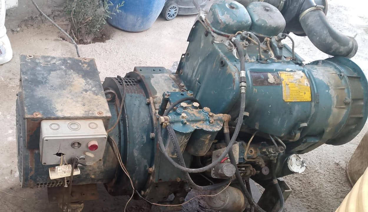 دويز 2بستمم نظيف بلادي لا يبخر ولا يصرف 15 كي في
المكان ديالى الخالص  ***********

