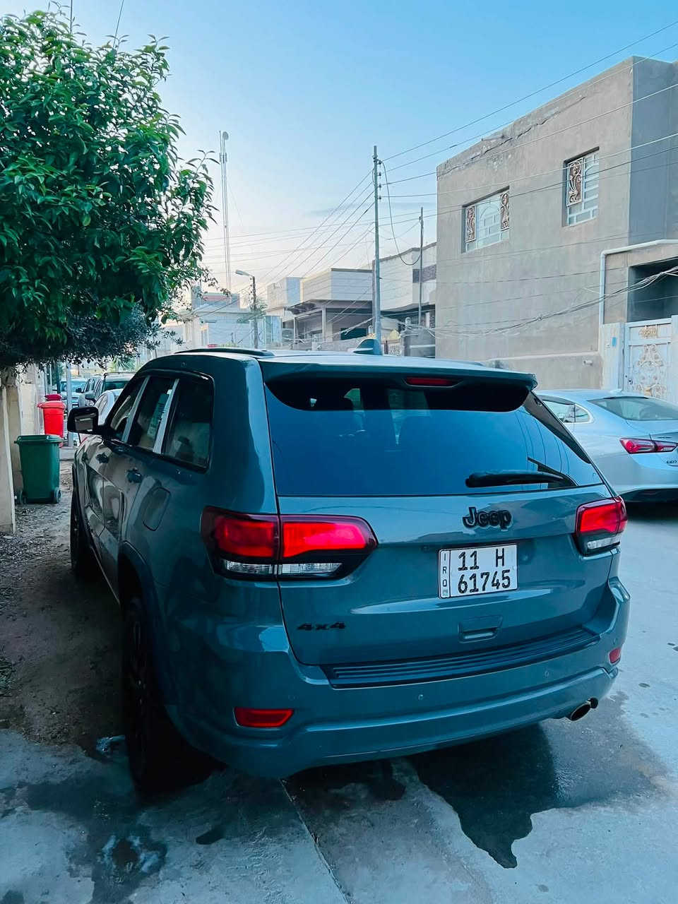 للبيع جيب وارد امريكي ضرر بنيد والتكمه مال السايق بيها صبغ فقط تكدر تكول قطعتين صبغ موديل ٢٠٢٠ مواصفات بلاك توب نص فول رقم بغداد باسمي مكينه ٣٦٠٠ ماشيه ٦٠ مكاني بابل السعر ٢٠٠ للاستفسار الاتصال ***********
