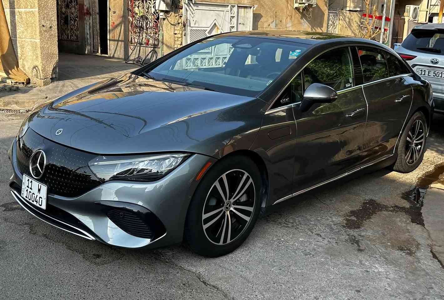 مرسيدس EQE 350 موديل 2023
كهربائية بالكامل
ماشيه 19.000 مايل فقط
قوة 292 حصان
بطارية 89 كيلوواط
تدعم الشحن السريع DC لغاية 170 كيلوواط
شاشة وسطية كبيرة
أبل كار بلاي
أندرويد أوتو
نظام صوت محيطي
بانوراما بالكامل
كاميرات 360 درجة
حساسات أمامية وخلفية
شاحن لاسلكي
كوشنات أمامية كهربائية بالكامل
تدفئة كوشنات
دخول وتشغيل بدون مفتاح
إضاءة داخلية محيطية
نظام ملاحة
مثبت سرعة
مراقبة ومساعدة المسار
فرملة طوارئ
أنظمة متقدمة لمساعدة السائق
وباقي مواصفات الفئة
كهربائية بالكامل
وارد أمريكي
حالة السيارة:
ضرر بسيط بالصندوق فقط
تم تعديل الصندوق وصبغه
الإيرباكات سليمة
رقم بغداد مميز
تحويل مباشر
مكان السيارة:
بغداد – حي القاهرة
السعر 350 $
رقم التواصل::***********
