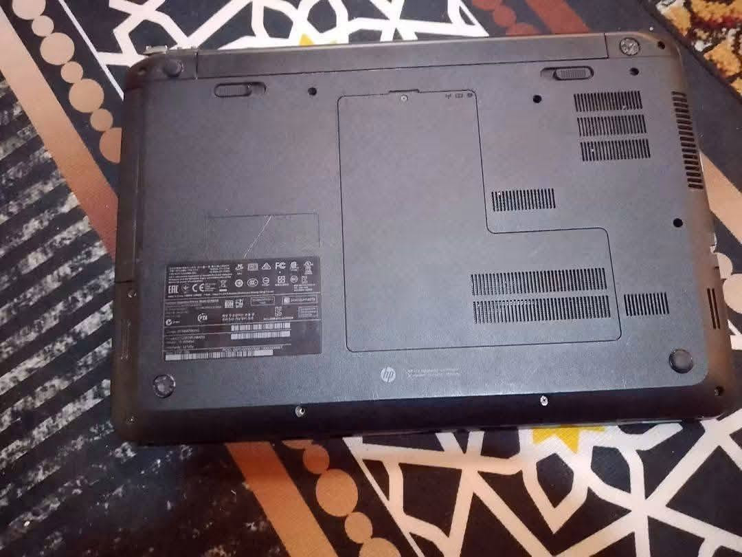 لابتوب HP • بطارية جديدة • مشكلة شاشة