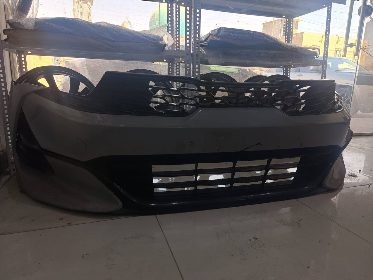 سعر 175 العنوان البصرة 
***********
