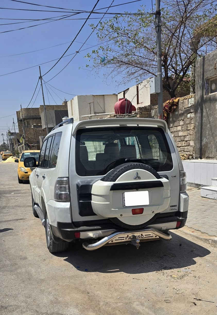 بيع مستعجل 
موديل 2008 _ اللون صدفي 
رقم بغداد - سنوية لغاية ٢٠٢٧  مالكها ديوانية (مداور ثاني يوم)
مكينة 3000  - كشنات كهربائية - شاشة حجم كبير - فتحة _تحكمات - كهربائيات كاملة - مري شفط...الخ 
حدادية الامامية موجودة ( ماشدودة وكالة ) 
منظومة غاز كاملة ( مفصولة حالياً) لغرض صيانة المحرك 
نواقصها الرئيسية ( تبريد نقص غاز فقط - صيانة منظومة البريك APS ) 
السعر ( 105) ومجال بسيط جداً 
مكاني ديوانية - حي العسكري(***********)
