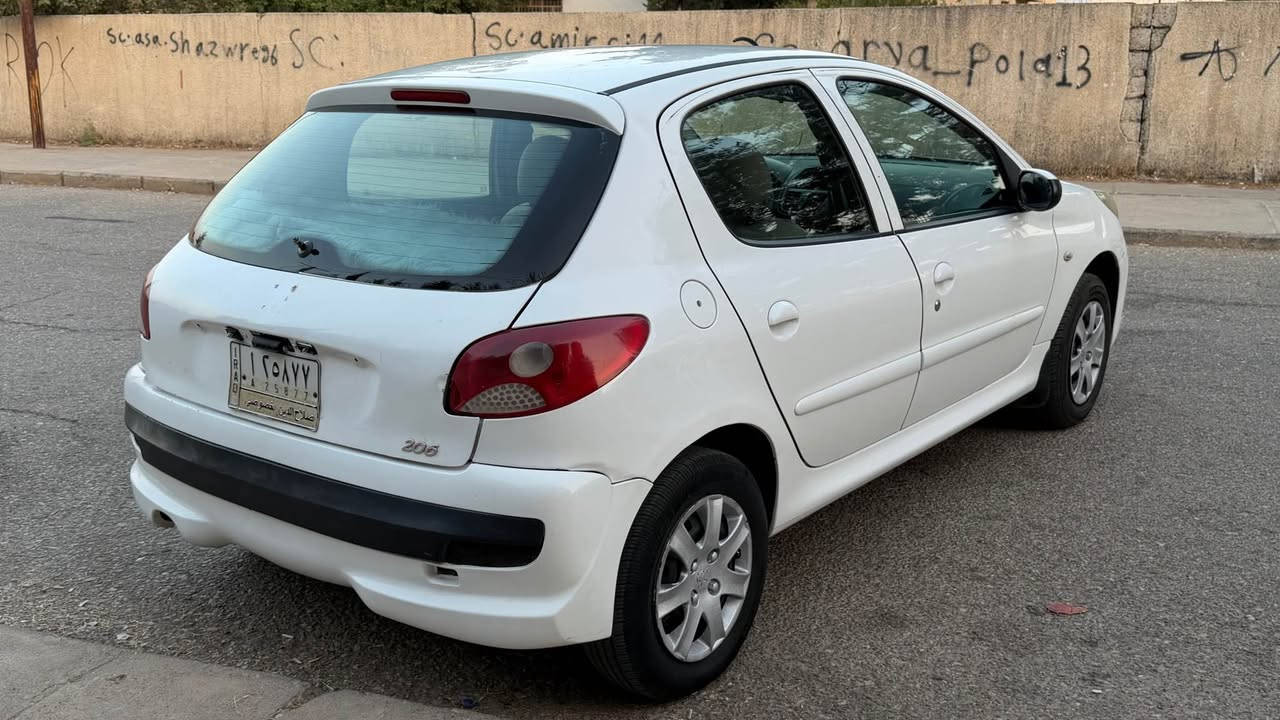 بيجؤ ٢٠٦ ره قم به خداد ٢٠١٢ گيرعادي به شه رتى گيرومه كينه ته بريت هيج ده عمو ليدراويه كى نيه سعرى ٣١گه لا شوين هه له بجه ى تازه ***********/*********** حلبجة, السليمانية
