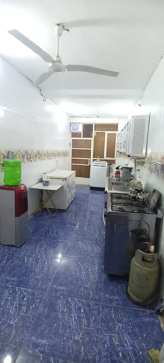 دار للبيع مساحه 150 متر في الزعفرانيه حي السندباد ملك طابو صرف للاستفسار على الرقم ***********
