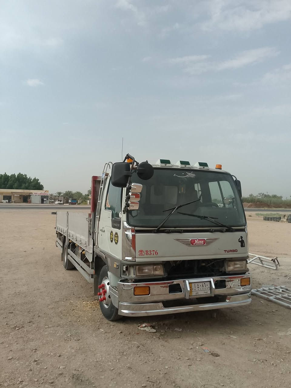 هينو طيره البيع موديل 1999 مكينه سوبر لاصرف لا بخار سته لأربع ***********
