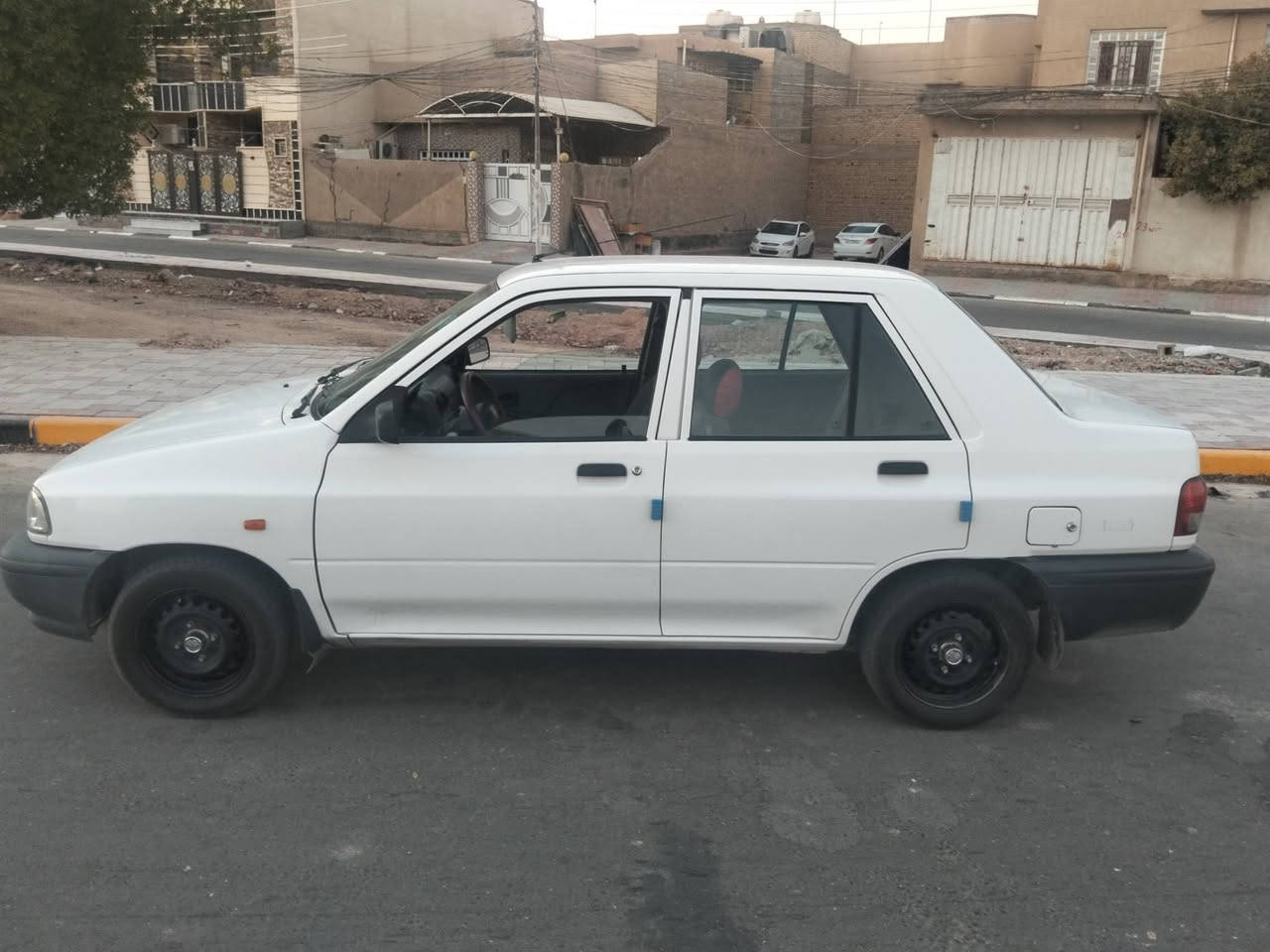 سلام عليكم عندي سايبه 2024مكفوله كفاله عامه رقم قادسيه انكليزي هزه جديده المكان كربلاء رقم الهاتف ***********
