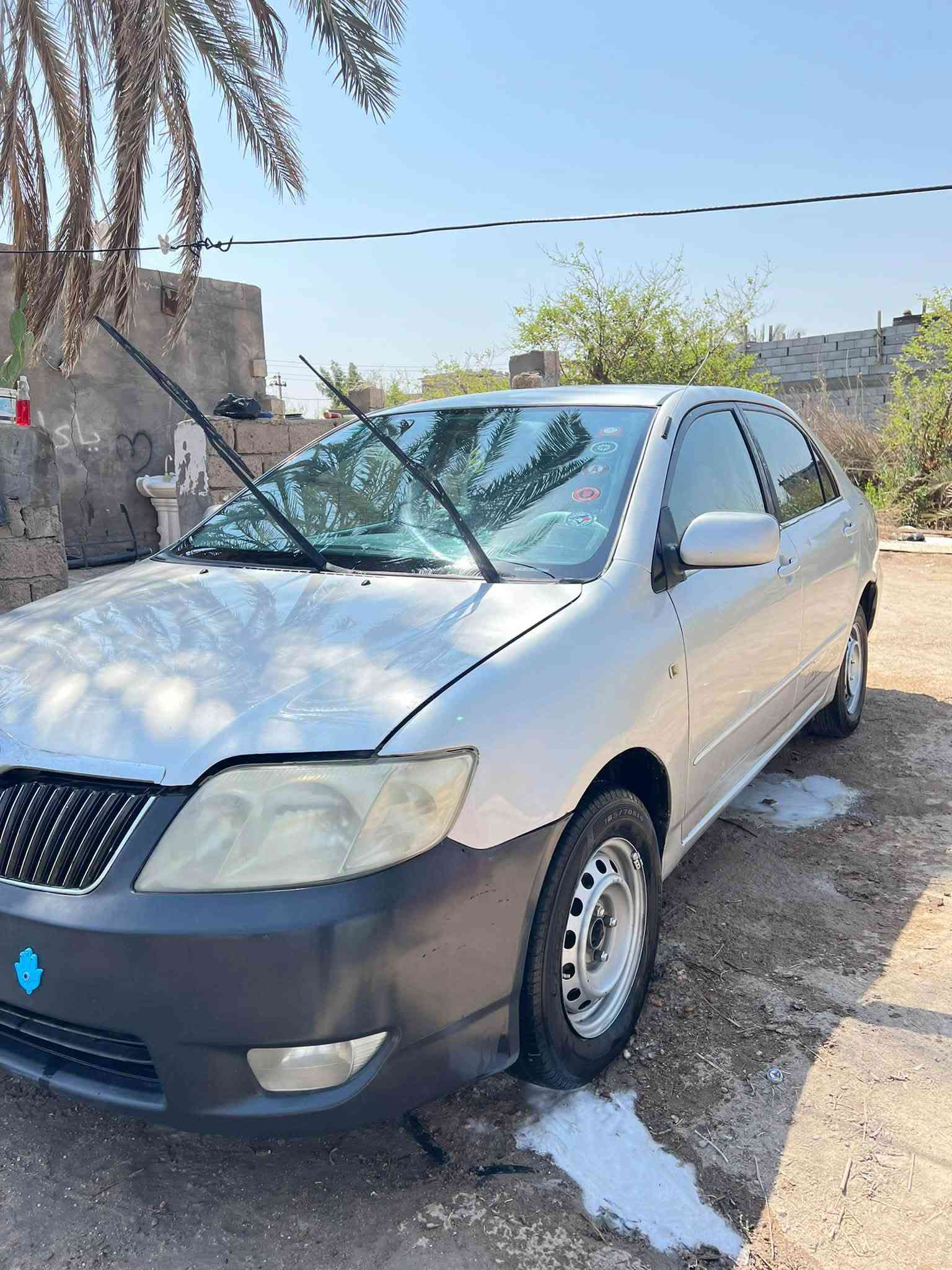 سلام وعليكم كورلا بكاتشو 2006  للبيع سياره جاهزه حداده تخم تاير صارله يومين من شاده تبريد شغال تدفئه  صبغ عام بيهه جاملغ امامي مصلح وشوي بجاملغ الخلفي موضح بصور سياره خير من الله مكينه وكير كفاله رادلهه ترتيب بصيط كلش مكاني بصره الهارثه السعر 70 وبيهه مجال بصيط ***********
