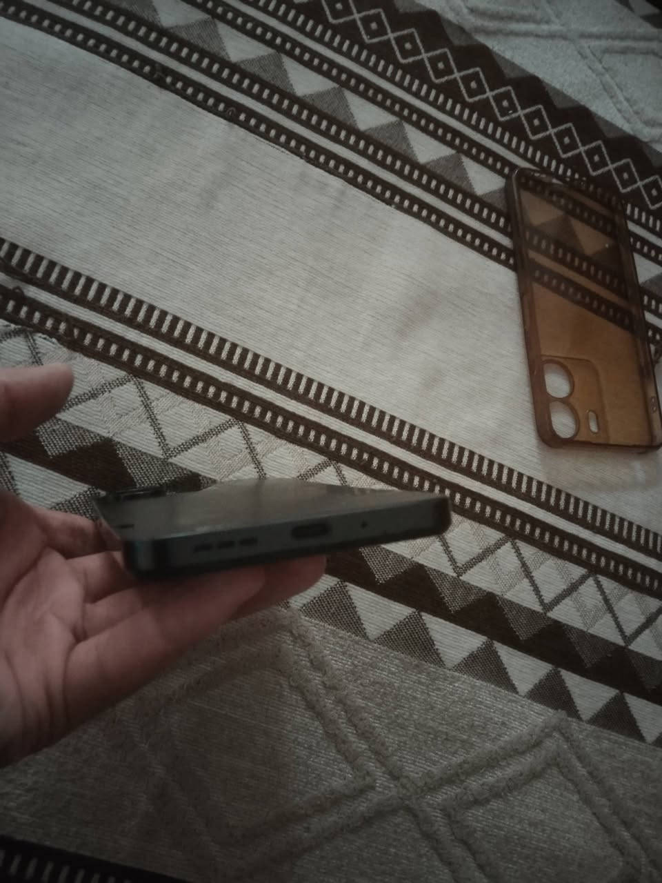 شباب ريدمي 13C
ذاكرته256

بطاريته 6600انسه اكو شي اسمه شحن

بصمة وجه وبصمة اصبع بالصفحه وبصمة عين

دبل خط الصوت مالته ستيريو دبل سماعه

الجهاز اتصال نت شحن كله مفول على اخر حبايه

مشكلته فقط الكامرات الخلفيه مالته الفلات فالت فقط ما عطلانات فقط فالت شغلتهن كلش بسيطه

الجهاز لوا بيع لوا مراوس ب ايفون زين ونطي فرق عادي

رايده ب125وبي مجال للشراي

مكاني بغداد الحريه شارع زين العابدين 

رقمي بي واتساب

***********

***********
