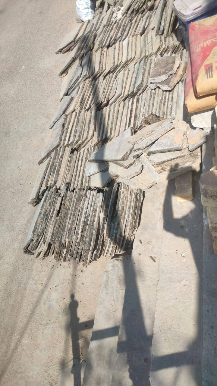 شتايگر مستعمل قياس ٥٠ للبيع

عدد أكثر من (200 ) قطعة
***********
