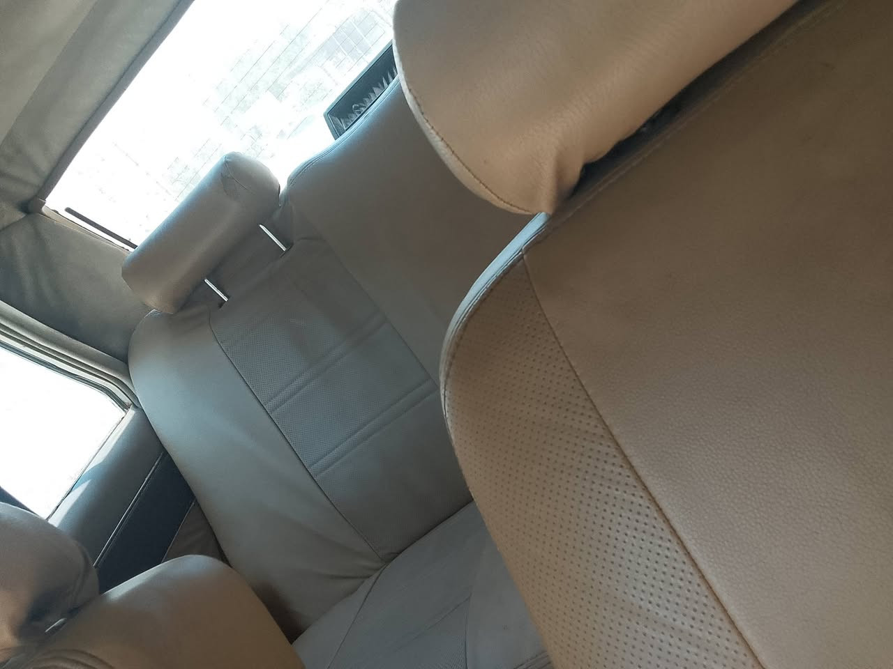 سلام عليكم سوبر موديل80مكينه بلاديه m5تبريد شغال تخم تاير السعر42ورقه وبيه مجال الاتصال ***********
