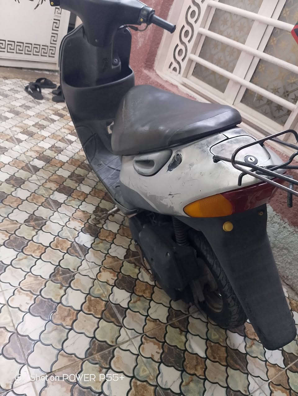 سلام عليكم مكلف ب نشر دراجه ساسوكي ياباني نكره سلف و هندر شراي يتصل ‏‪***********‬‏

نص مكتوب في الصور:
- Shot on POWER P55+