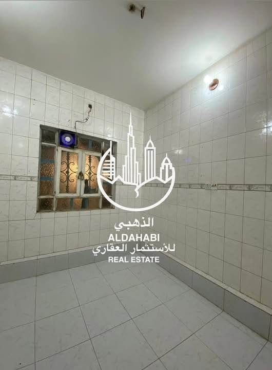 شقة للايجار في الحكيمية
موقع ممتاز
بناء حديث
تحتوي على
غرفتين
صاله
استقبال
مطبخ
صحيات
سعر الايجار 500
للمعلومات اكثر الاتصال على الارقام
او زيارة موقعنا 
البصره _ شارع عام حي الزهراء _ قرب مستشفى النفط 
***********
الذهبي للاستثمار العقاري
مجاز قانونياً البصرة, العراق
