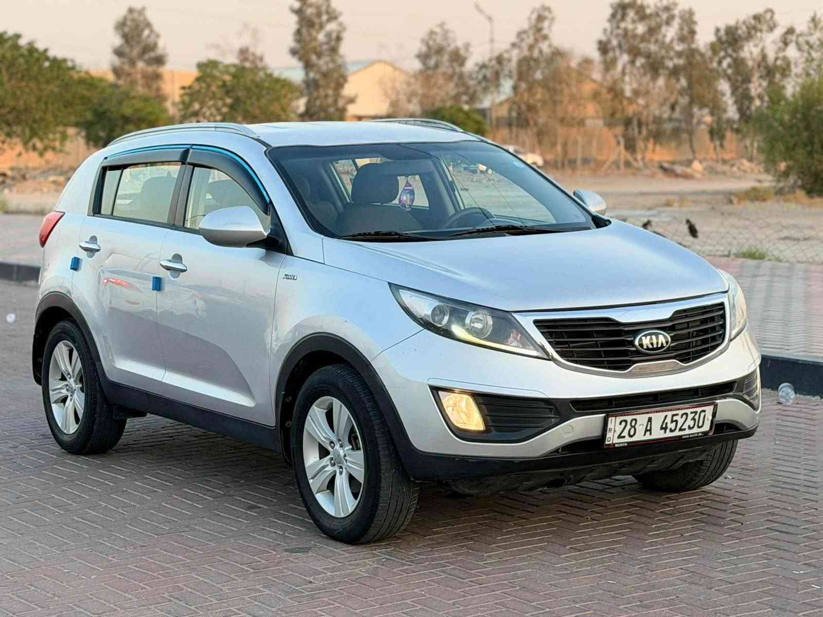 سلام عليكم سبورتج 2012خليجي رقم نجف الدولي تحويل مباشر سنويه 2030
مكفوله كفاله كامه سونار مرفق معه الصور 
موصفات تحكمات استيرن جهتين حساس خلفي فورويل خمسه ويل كب يدات نيكل بلوتوث داخل رصاصي لدات اماميه 
محرك كير حداديه تخم تاير تبريد كله خير من الله 
مكان كربلاء المقدس …
سعر 117…
رقم الهاتف ‭***********‬…
ملاحظة غير متواجد على الفيس بوك… Singapore

نص مكتوب في الصور:
- ملاحظة : نخلي مسؤوليتنا بعد الفحص وتسليم التقرير الى الزبون الاسم احمد نوع السيارة سبورتج رقم السيارة 45230 الموديل 2012 تاريخ الفحص 2026-9-14 وقت الفحص 6-30 م الجانب الخلفي- سليم الجانب الامامي - سليم الجانب الايسر - ضرر بسيط موضح ملاحظات : الفحص لايشمل الكص والاعطال الميكانيكيه والاجزاء البلاستيكية والمطفة باللواصق يتم شرح حالة الدواخل والمكينة شفهيا تحتوي السيارة على رصعات وخدوش الجانب الايمن - بارد موضح الجانب العلوي - سليم كربلاء / شارع الحولي الجديد قرب محطة الغاز مجاور مجمع دار السلام