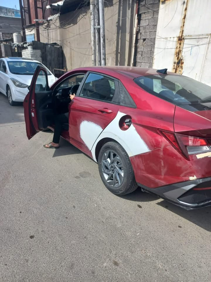 السلام عليكم
ألنترا موديل 2024
جديده وجاهزه من كل النواحي 
مكينه 
گير حداديه تخم تاير تبريد ثلج
ما تصرف عليها الف دينار 
رقم بغداد تحويل ثاني يوم بأسمي 
بدون حادث أعمال تخريب فقط 
صور التخريب بالمنشور 
بدون تبديل 
ماشيه 64 الف 
السعر 140 وبيها مجال 
العنوان ذي قار سوق الشيوخ 
الاتصال ‭***********

نص مكتوب في الصور:
- 70140434